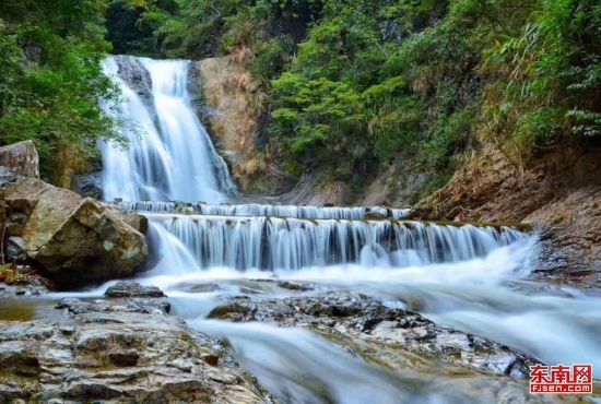 大田县武陵乡大石村:"河道经济"滋养绿水青山