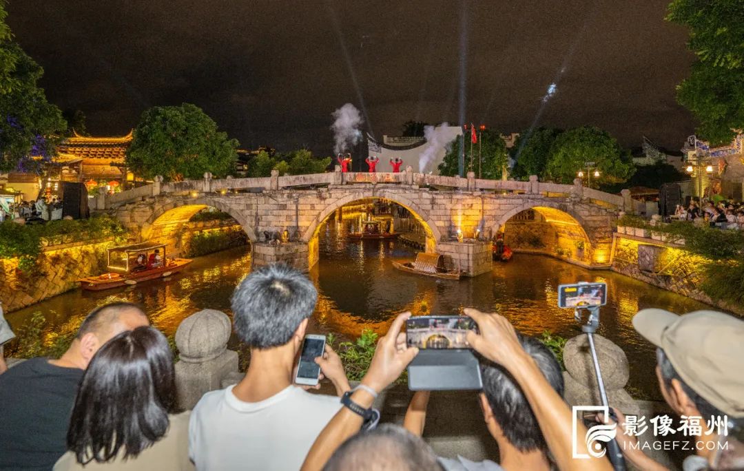 出圈！沉浸式演艺项目激活假日消费